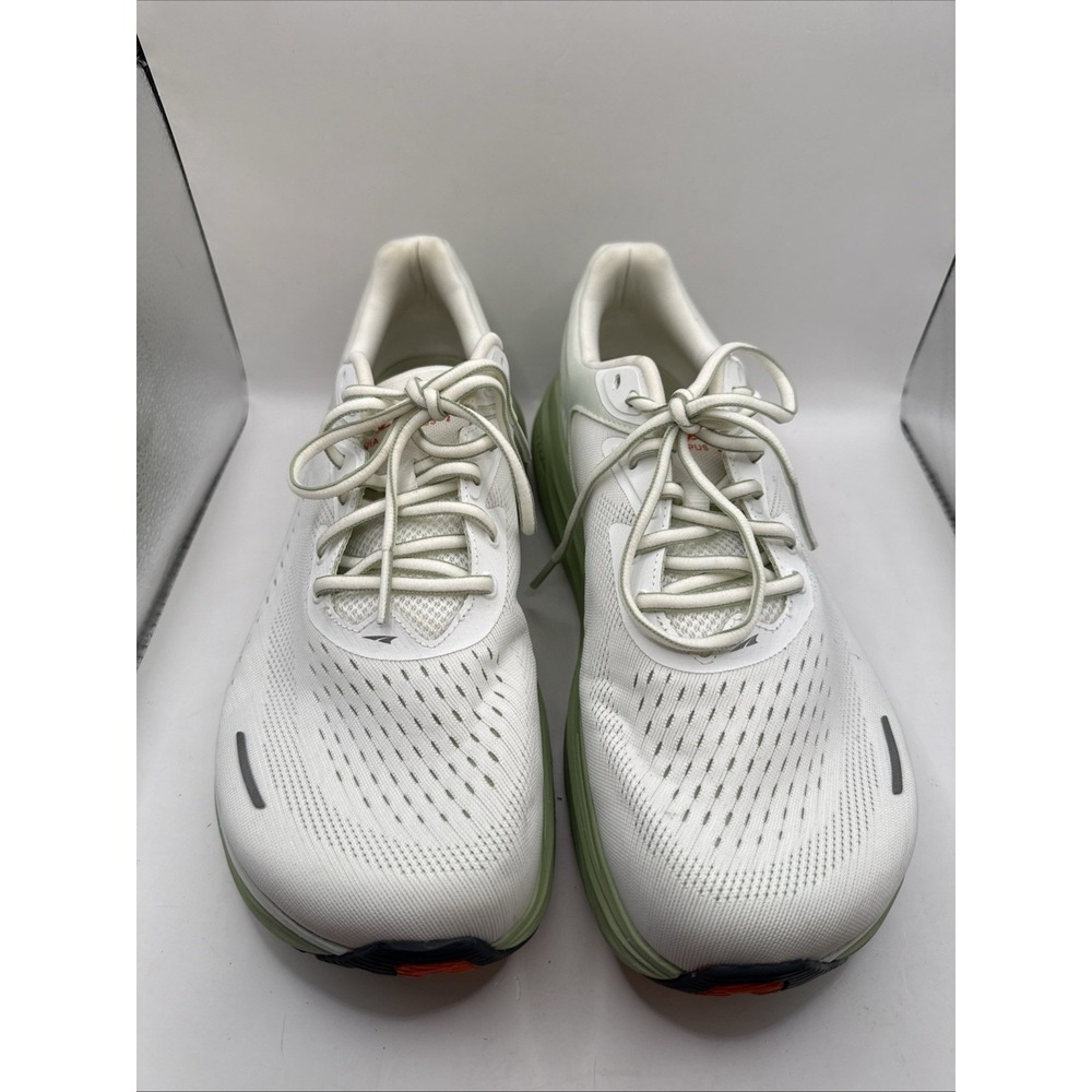 Altra Via Olympus 2 Running Shoes Mens Size 12 M Sneakers White & Green EUC - Picture 2 of 9